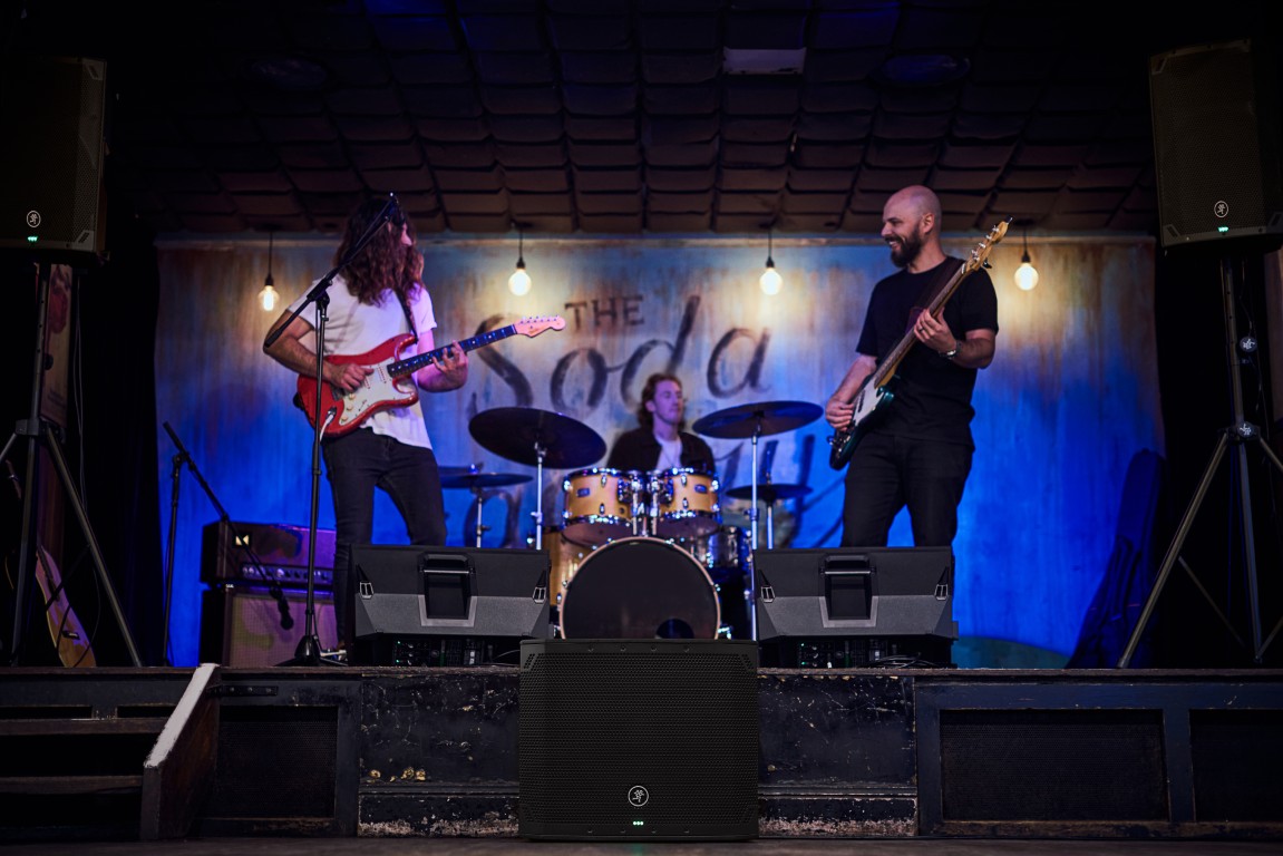 Mackie Thump15s V4 - Caisson Sub Sono Actif - Variation 10