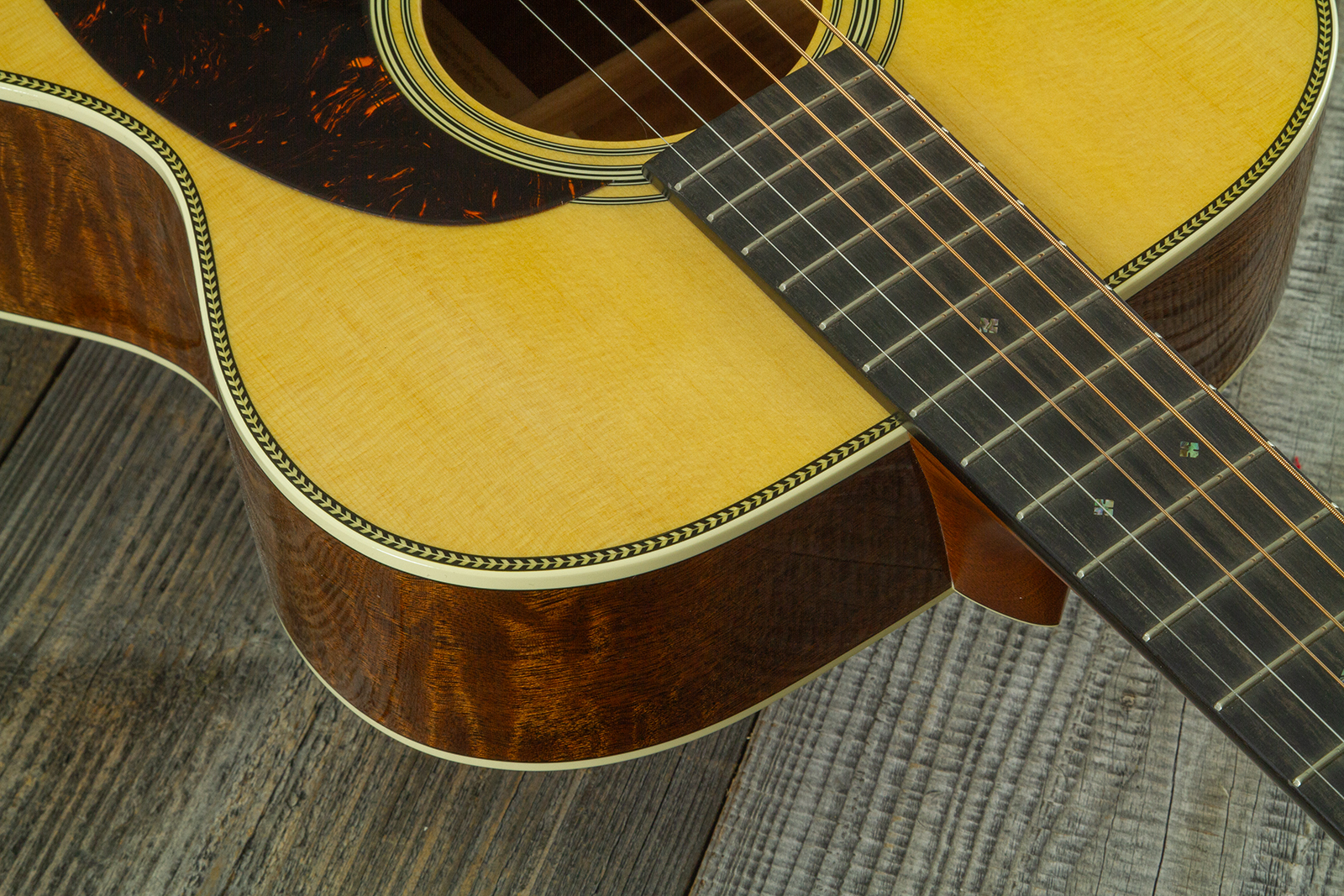 Martin Custom Shop 000 Shsc Epicea Sitka  / Quilted Sapele Eb #2964116 - Natural Aging Toner - Guitare Folk - Variation 4