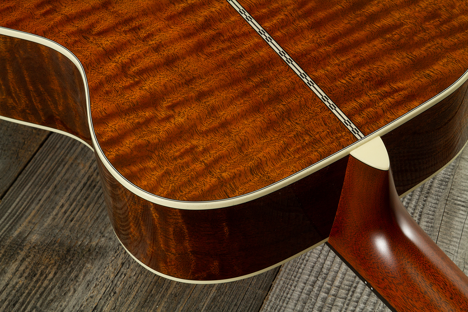 Martin Custom Shop 000 Shsc Epicea Sitka  / Quilted Sapele Eb #2964116 - Natural Aging Toner - Guitare Folk - Variation 8