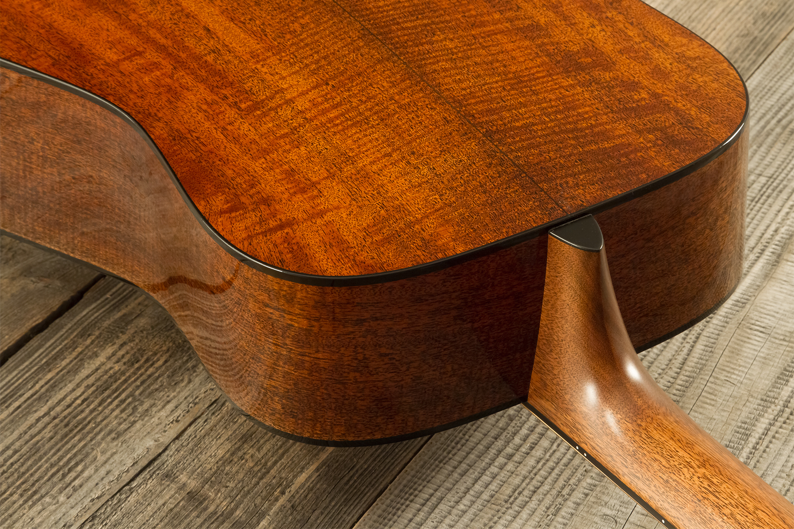 Martin Custom Shop Dreadnought Epicea Sitka / Acajou #2964131 - Natural Aging Toner - Guitare Folk - Variation 9