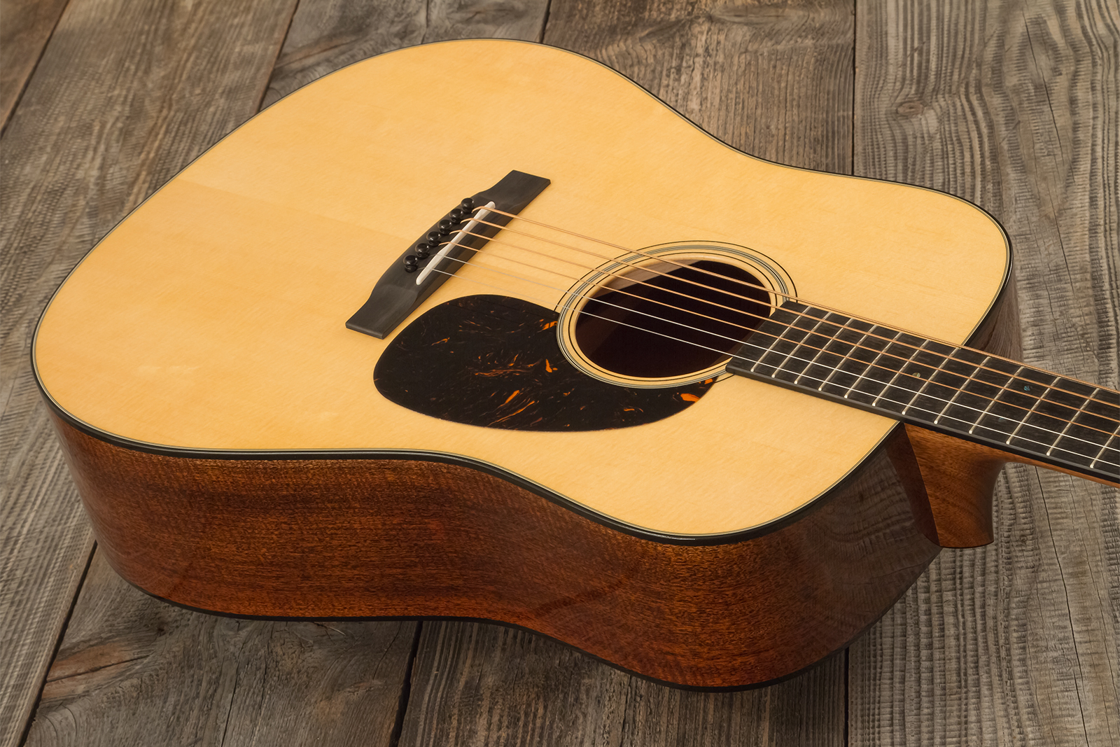 Martin Custom Shop Dreadnought Epicea Sitka / Acajou #2964131 - Natural Aging Toner - Guitare Folk - Variation 2