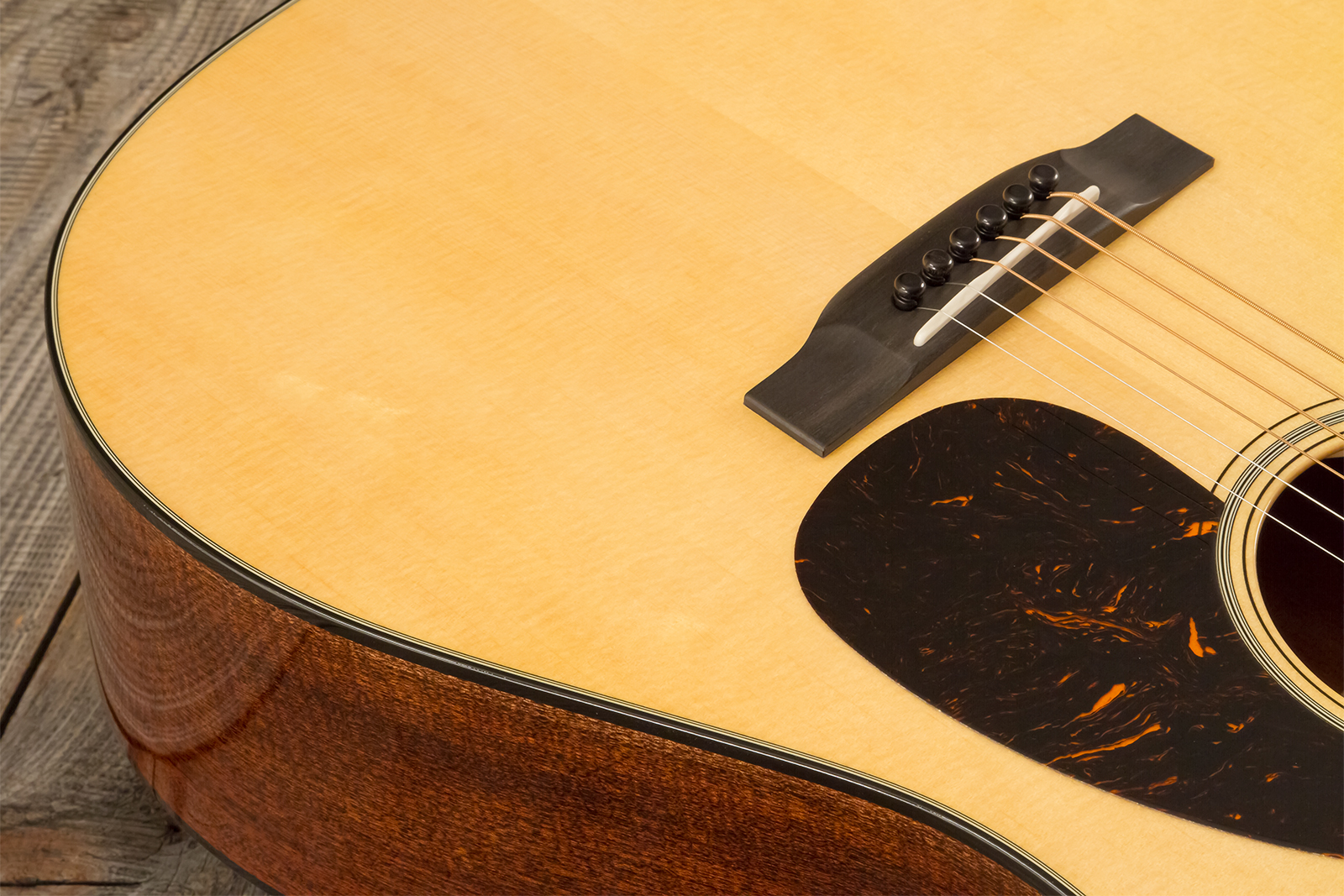 Martin Custom Shop Dreadnought Epicea Sitka / Acajou #2964131 - Natural Aging Toner - Guitare Folk - Variation 3