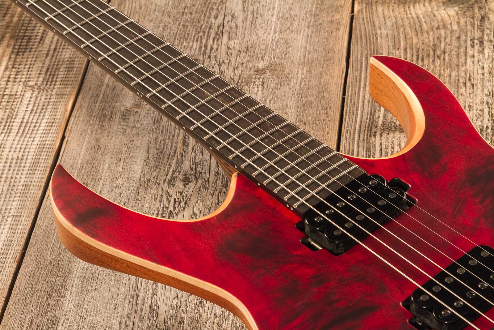 Mayones Guitars Duvell Elite 6 2h Bare Knuckle Ht Eb #df2301294 - Trans Dirty Red Satine - Guitare Électrique MÉtal - Variation 4