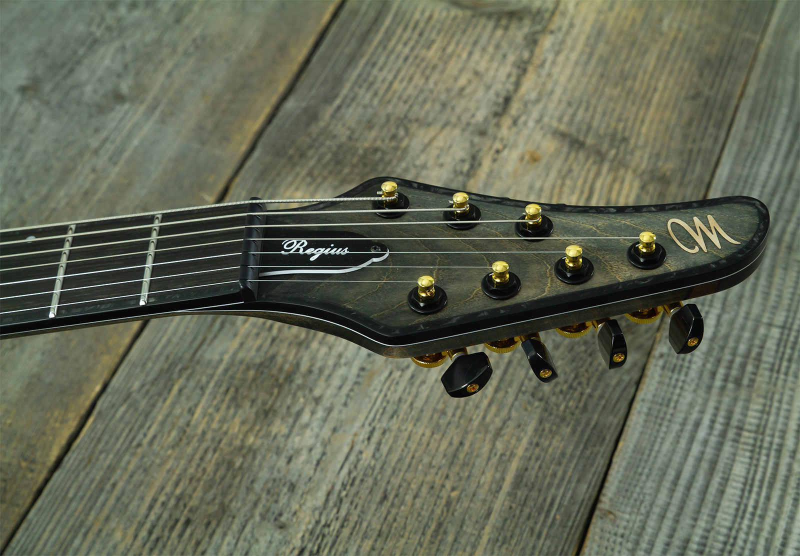 Mayones Guitars Regius Gothic 7c 2h Velvetrone Ht Eb #rf2510207 - Matt Gothic Black - Guitare Électrique 7 Cordes - Variation 6
