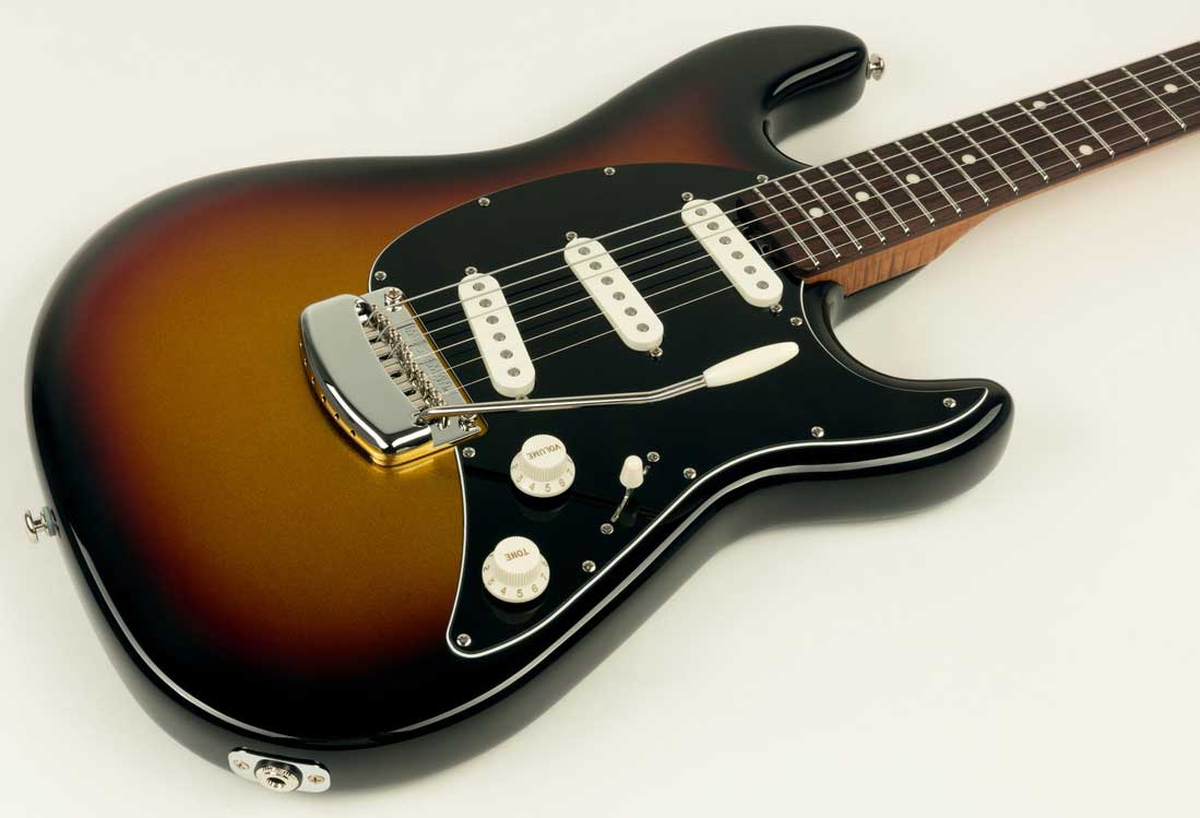 Music Man Cutlass Ht Sss 3s Trem Rw +housse - Showtime - Guitare Électrique Forme Str - Variation 2
