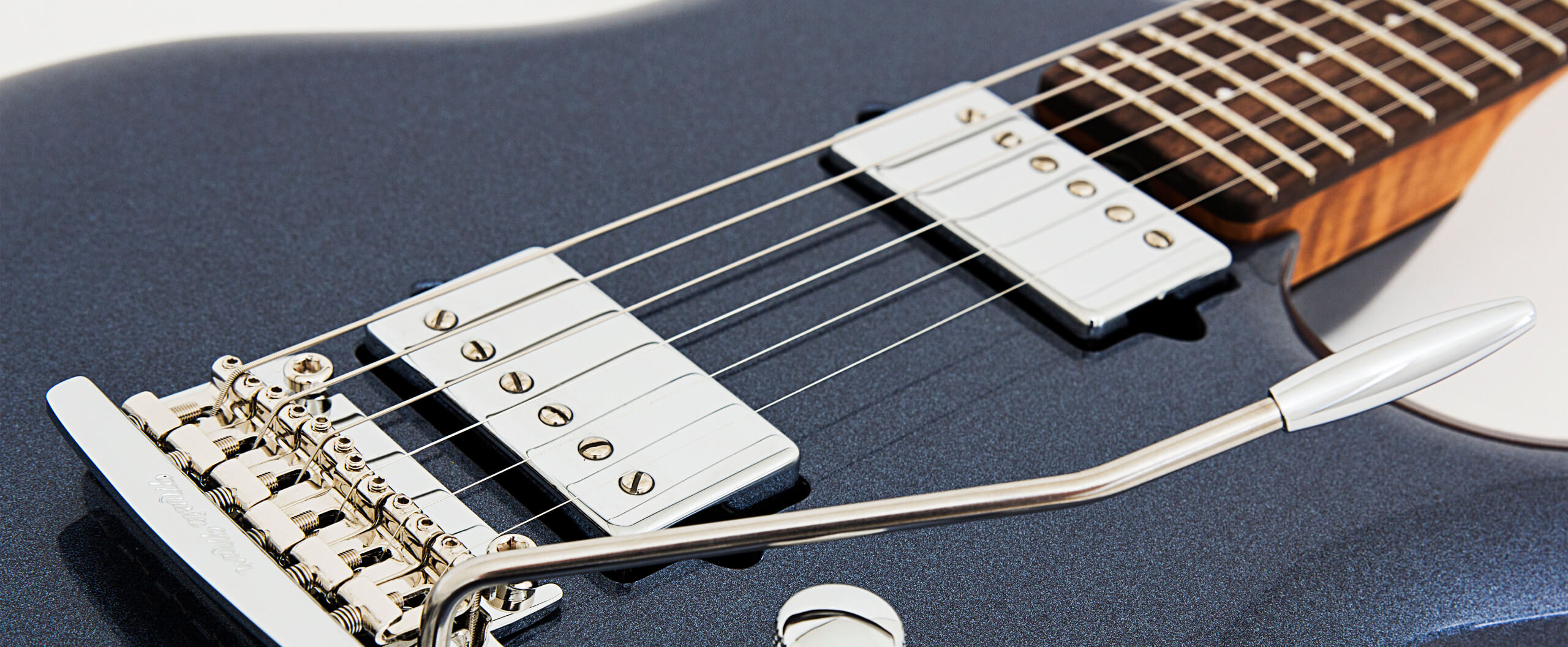 Music Man Steve Lukather Iii 3 Signature Hss Trem Rw - Bodhi Blue - Guitare Électrique Forme Str - Variation 3