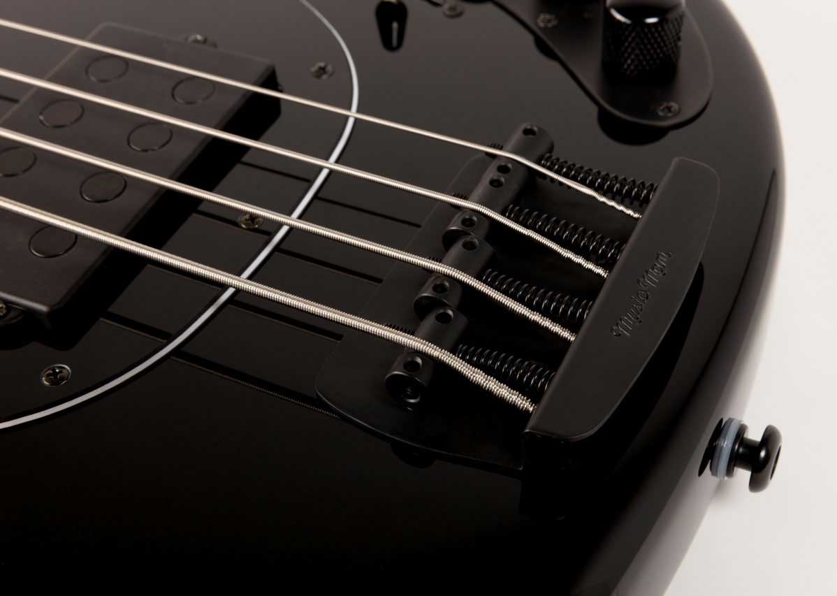 Music Man Stingray Darkray H Active Eb +housse - Obsidian Black - Basse Électrique Solid Body - Variation 4