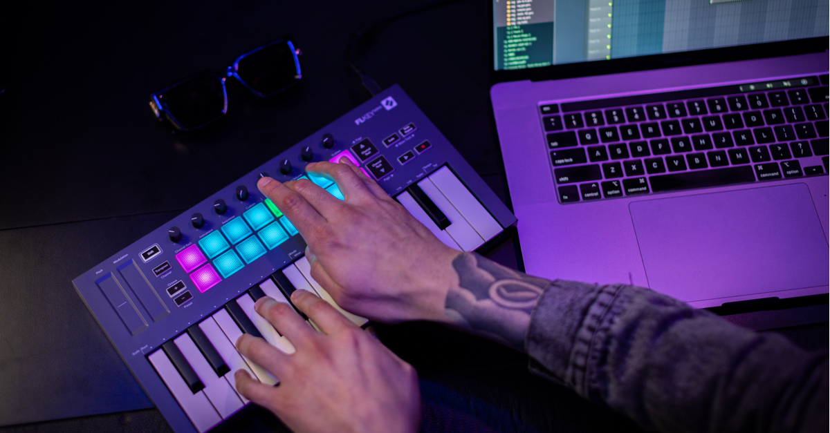 Novation Flkey Mini - Clavier MaÎtre - Variation 7