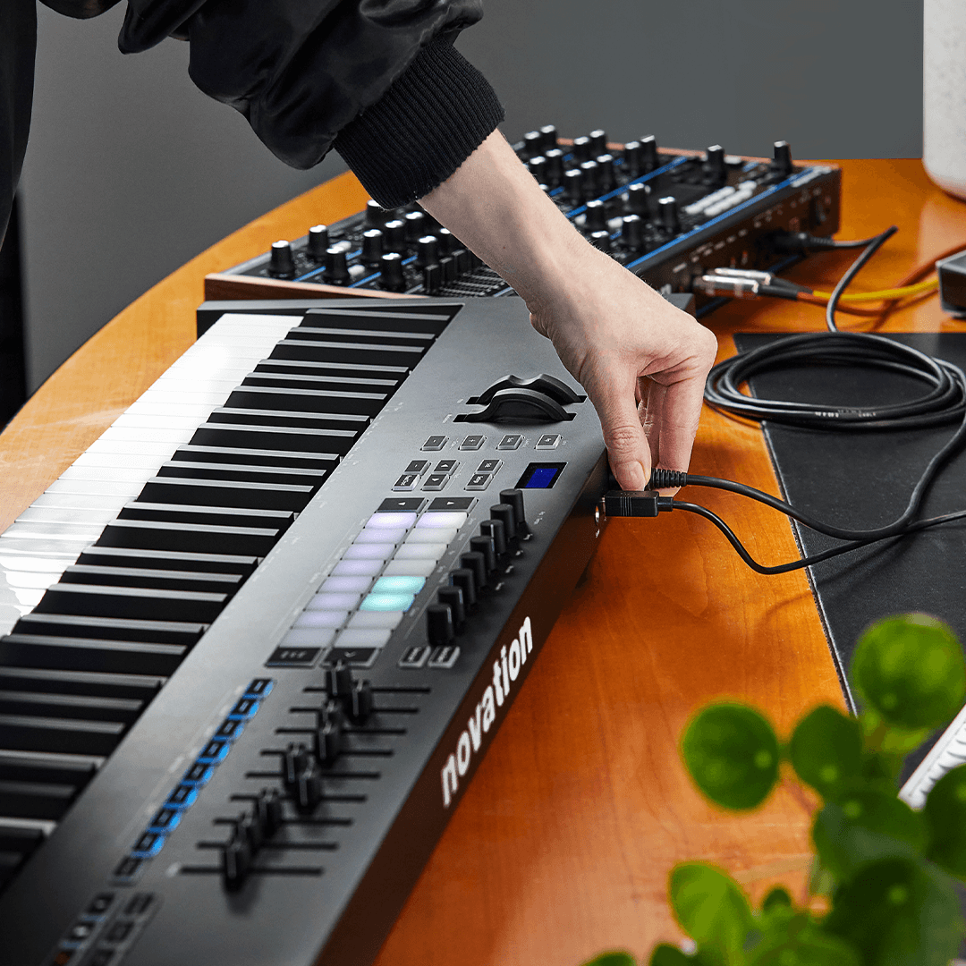 Novation Launchkey 88 Mk3 - Clavier MaÎtre - Variation 7