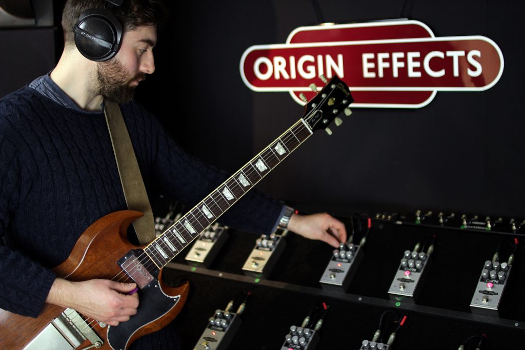 Origin Effects Cali76 Compact Deluxe Se Compressor - PÉdale Compression / Sustain / Noise Gate - Variation 1