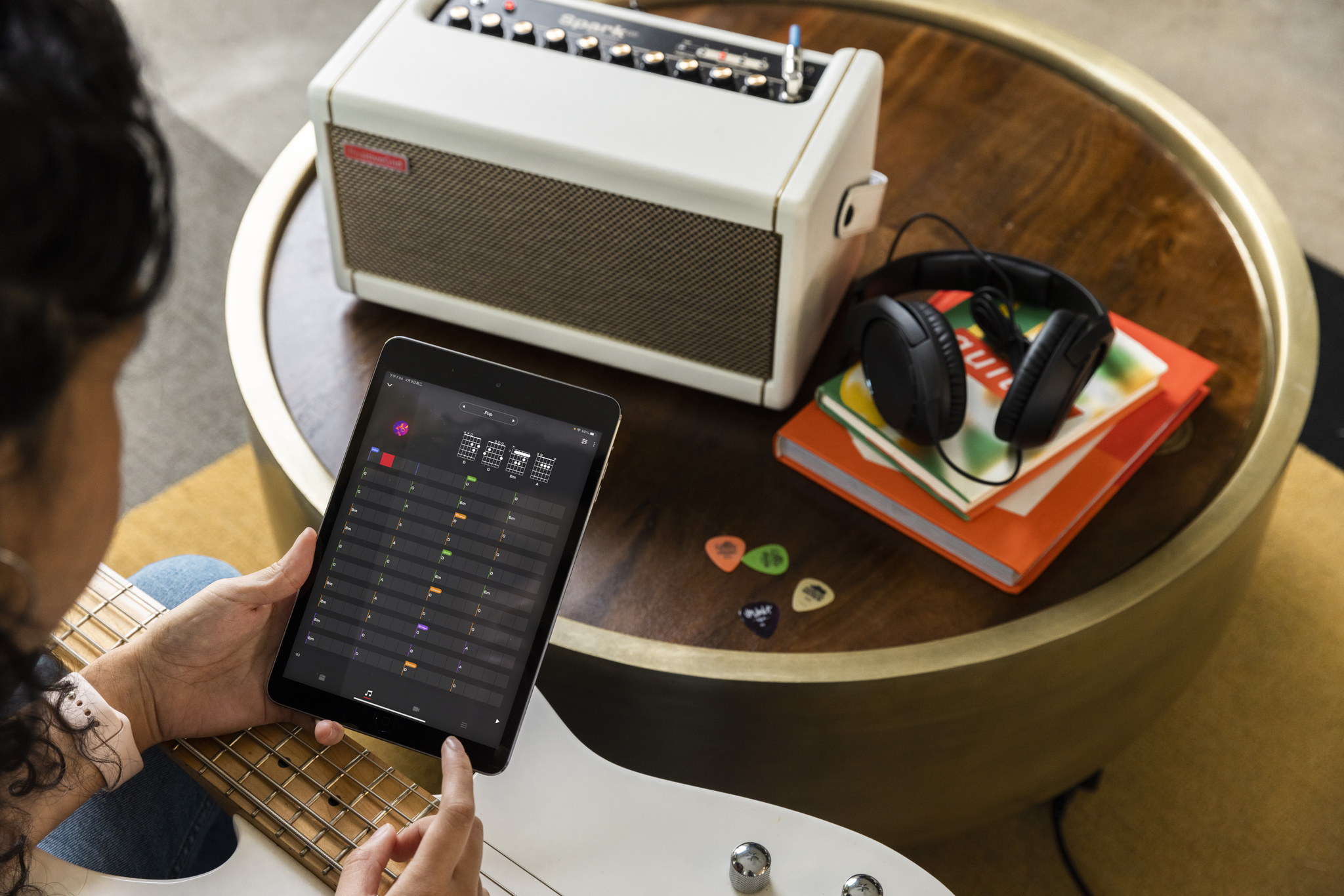 Positive Grid Spark Pearl Combo 40w 2x4 - Ampli Guitare Électrique Combo - Variation 2