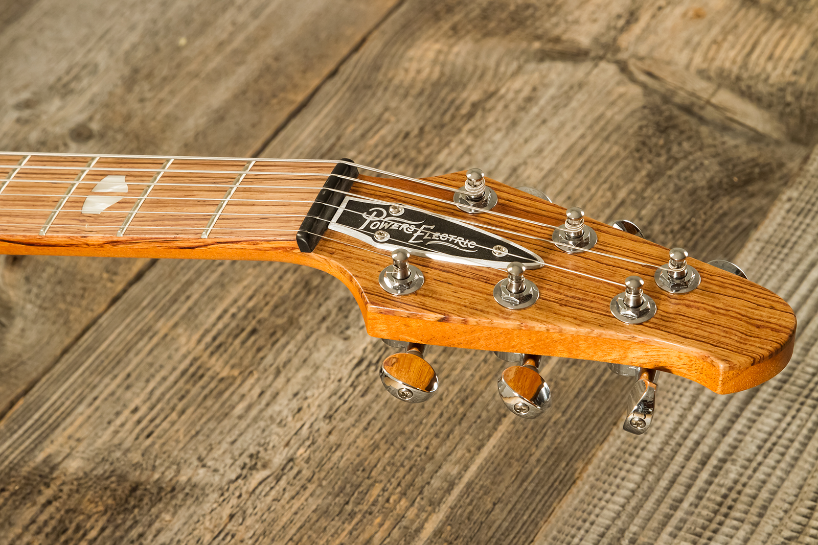 Powers Electric A-type Pf42 Vibrato 2s Trem Rw #a697 - Jet Black - Guitare Électrique RÉtro Rock - Variation 9