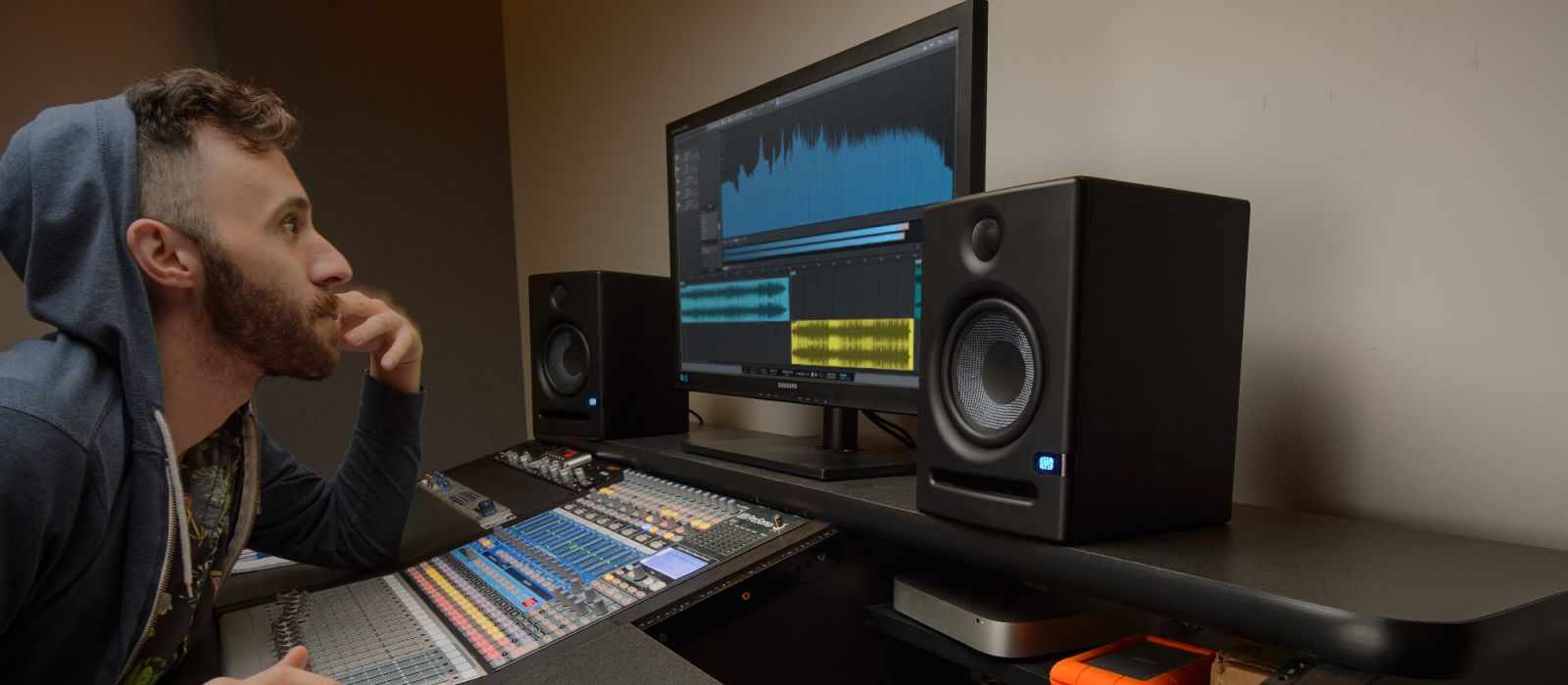 Presonus Eris E5 - La PiÈce - Enceinte Monitoring Active - Variation 2