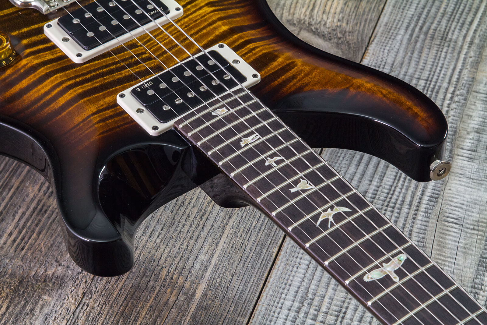 Prs Custom 24 Hand-signed Usa 2h Trem Rw #0400035 - Black Gold Wraparound Burst - Guitare Électrique Double Cut - Variation 4