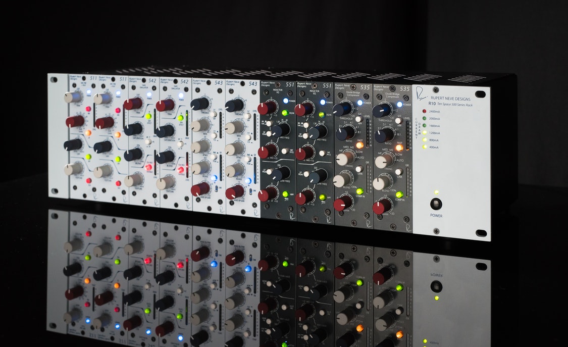 Rupert Neve Design R10 Lunchbox - 500 Series - Processeur D'effets - Variation 3