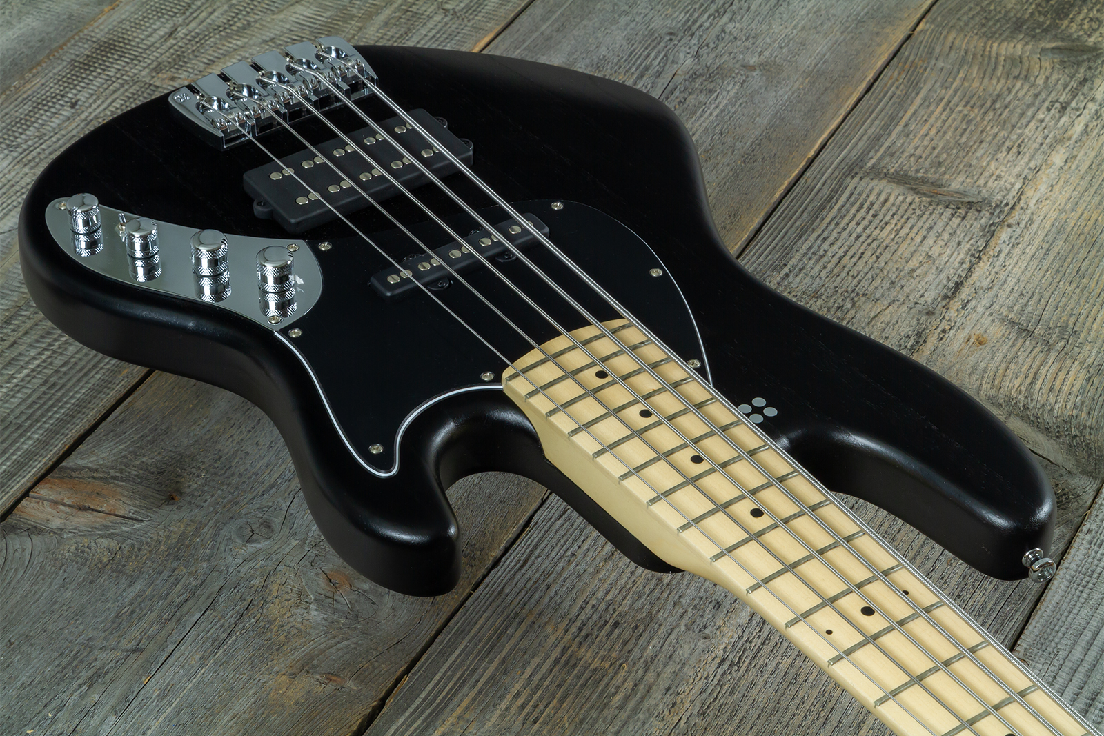 Sandberg California Tm5 Sl Superlight Black Dots Black Pckd 5c All Active Mn - Black Matt - Basse Électrique Solid Body - Variation 4