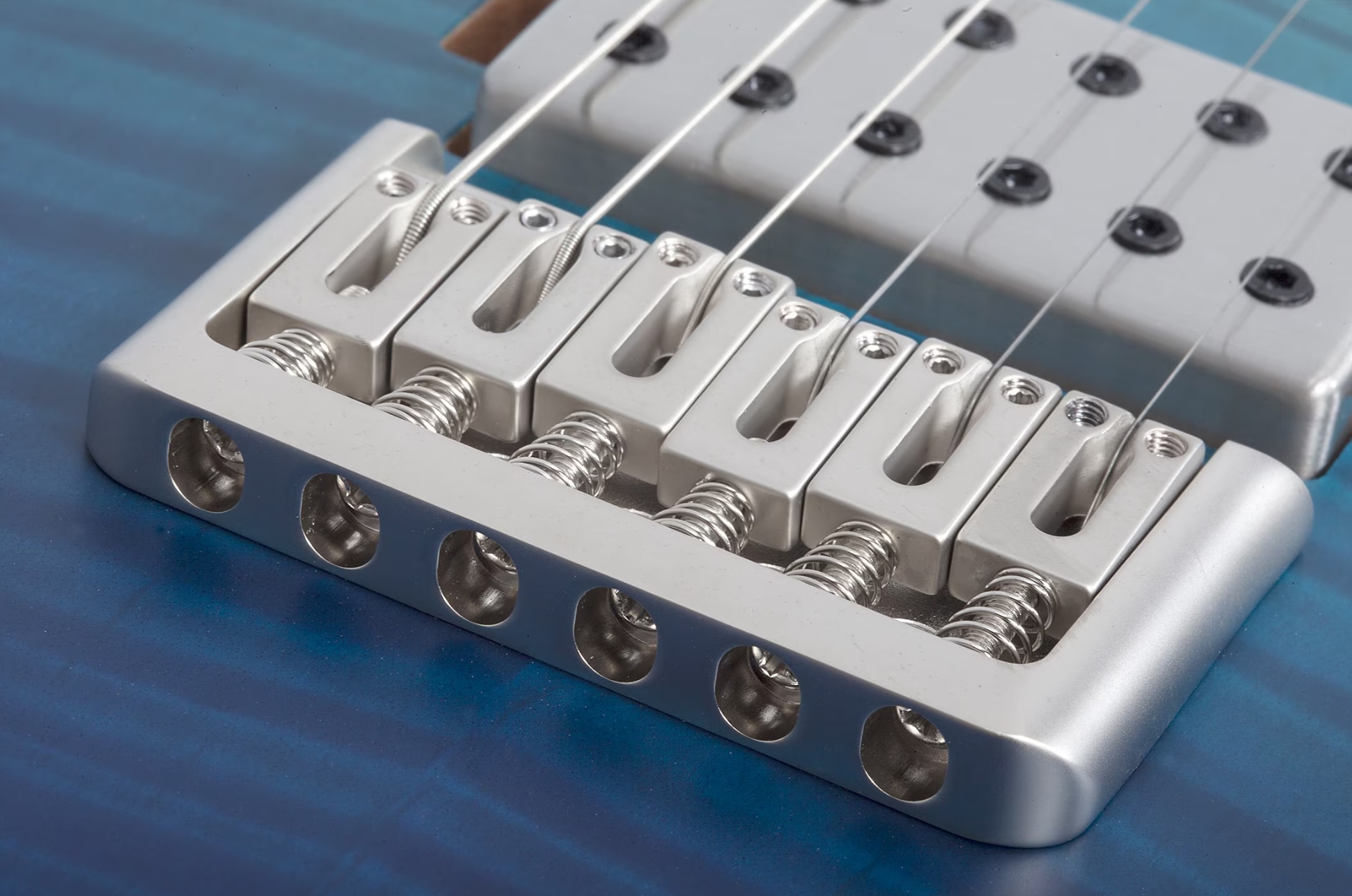 Schecter C1 Standard Plus 2h Ht Mn - Blue Fade - Guitare Électrique Forme Str - Variation 5