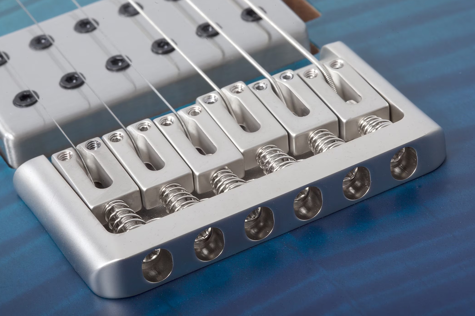 Schecter C1 Standard Plus Lh Gaucher 2h Ht Mn - Blue Fade - Guitare Électrique Forme Str - Variation 3