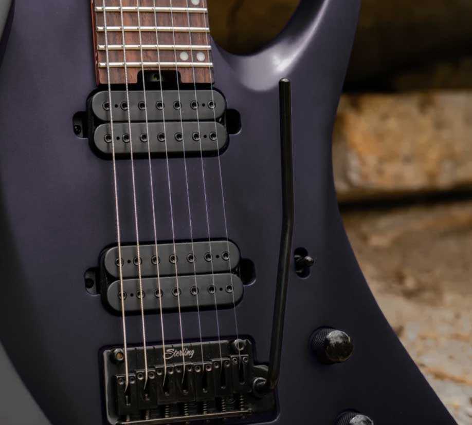 Sterling By Musicman Tosin Abasi Kaizen 7c Signature 2h Trem Rw - Stealth Black - Guitare Électrique Signature - Variation 1