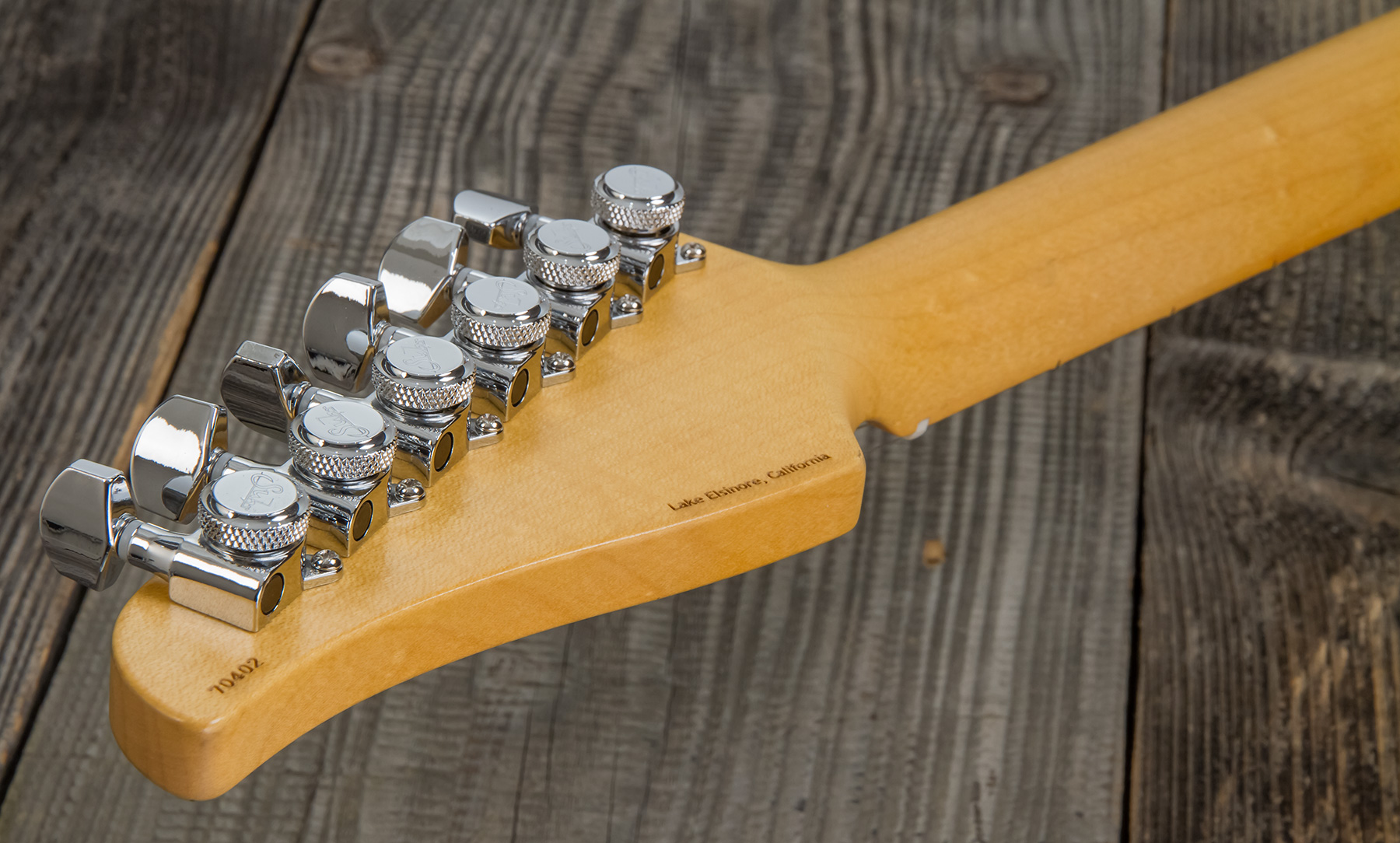Suhr Classic T Antique 01-cta-0026 2s  Ht Mn #70402 - Light Aging Trans Butterscotch - Guitare Électrique Forme Tel - Variation 9