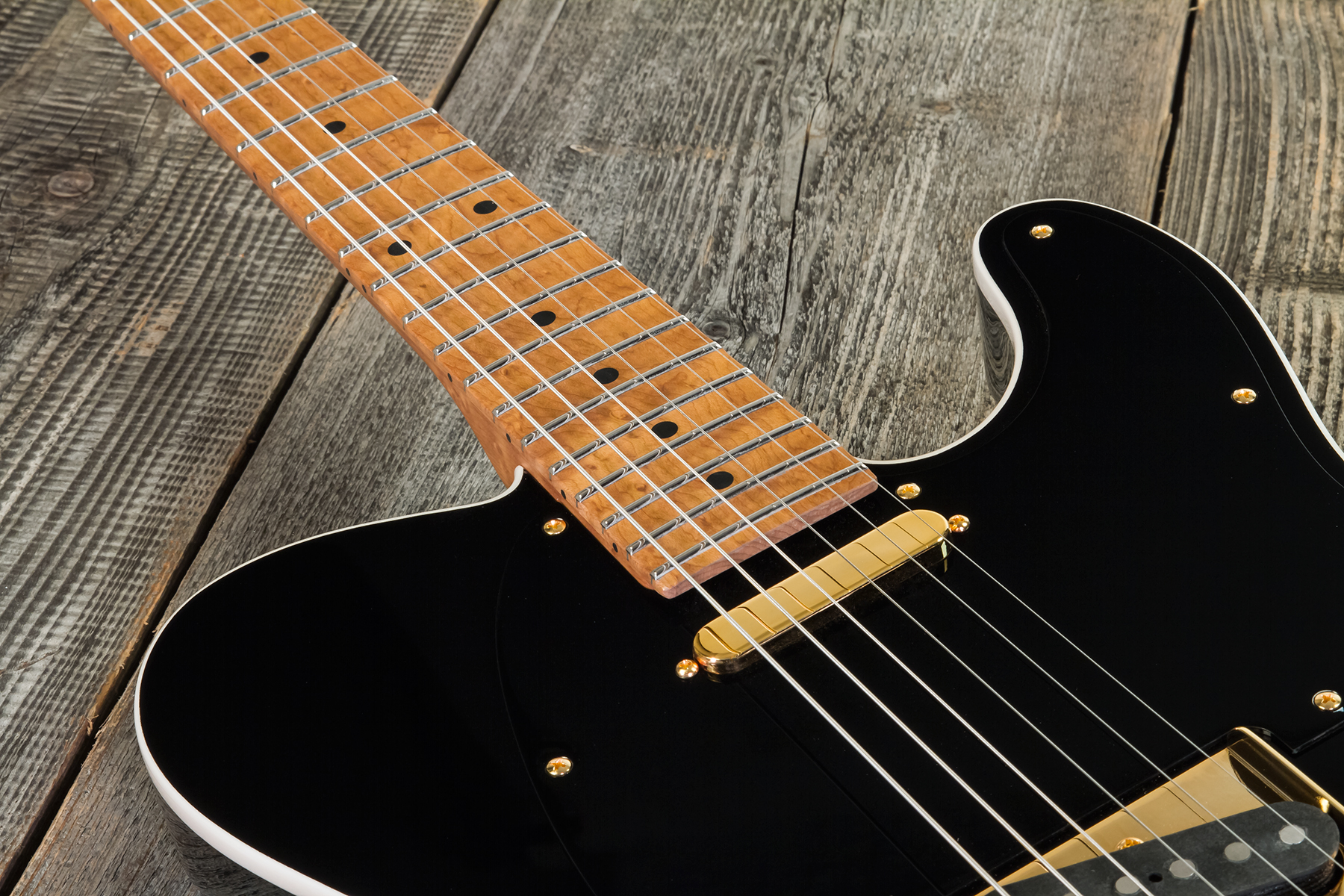 Suhr Mateus Asato Classic 01-sig-0030 Signature 2s  Ht Mn - Black - Guitare Électrique Forme Tel - Variation 4