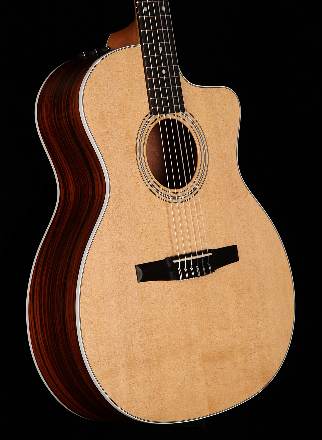 Taylor 214cen Grand Auditorium Natural Gloss - Guitare Classique Format 4/4 - Variation 2