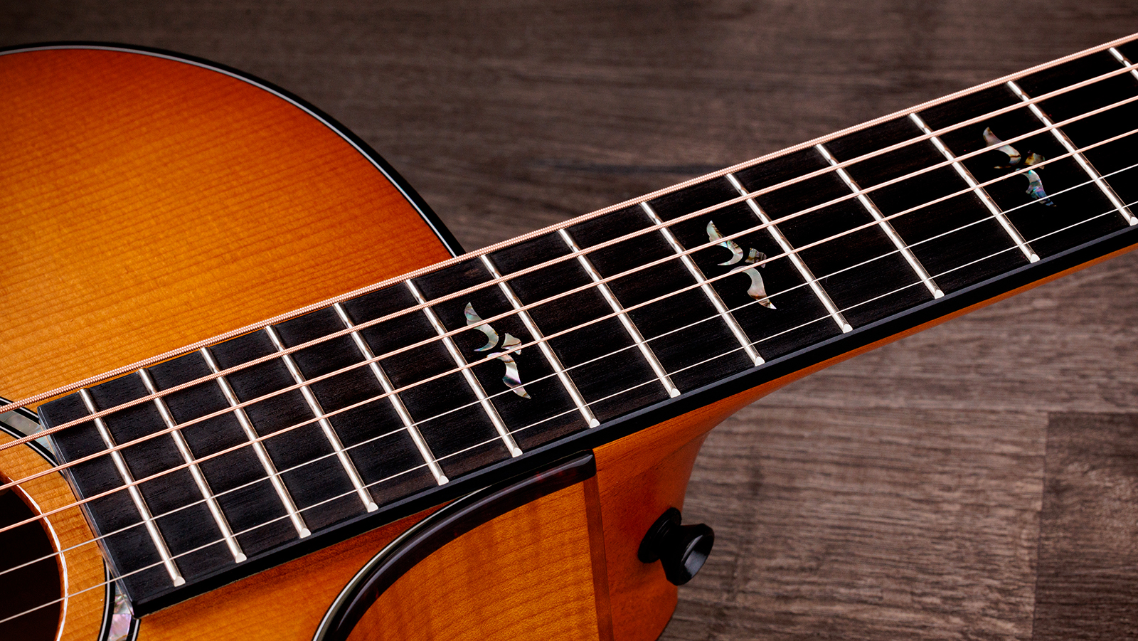 Taylor 614ce Next Gen. Grand Auditorium Cw Epicea Erable Eb Claria - Antique Blonde - Guitare Folk - Variation 4