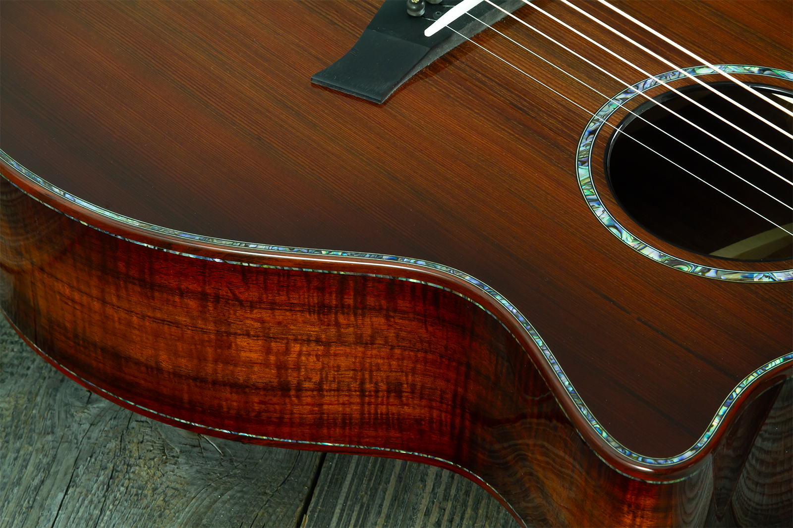 Taylor Custom Shop Grand Auditorium Cw Redwood / Koa Eb Es2 #1211143039 #1210103110 - Shaded Edgeburst - Guitare Folk - Variation 5
