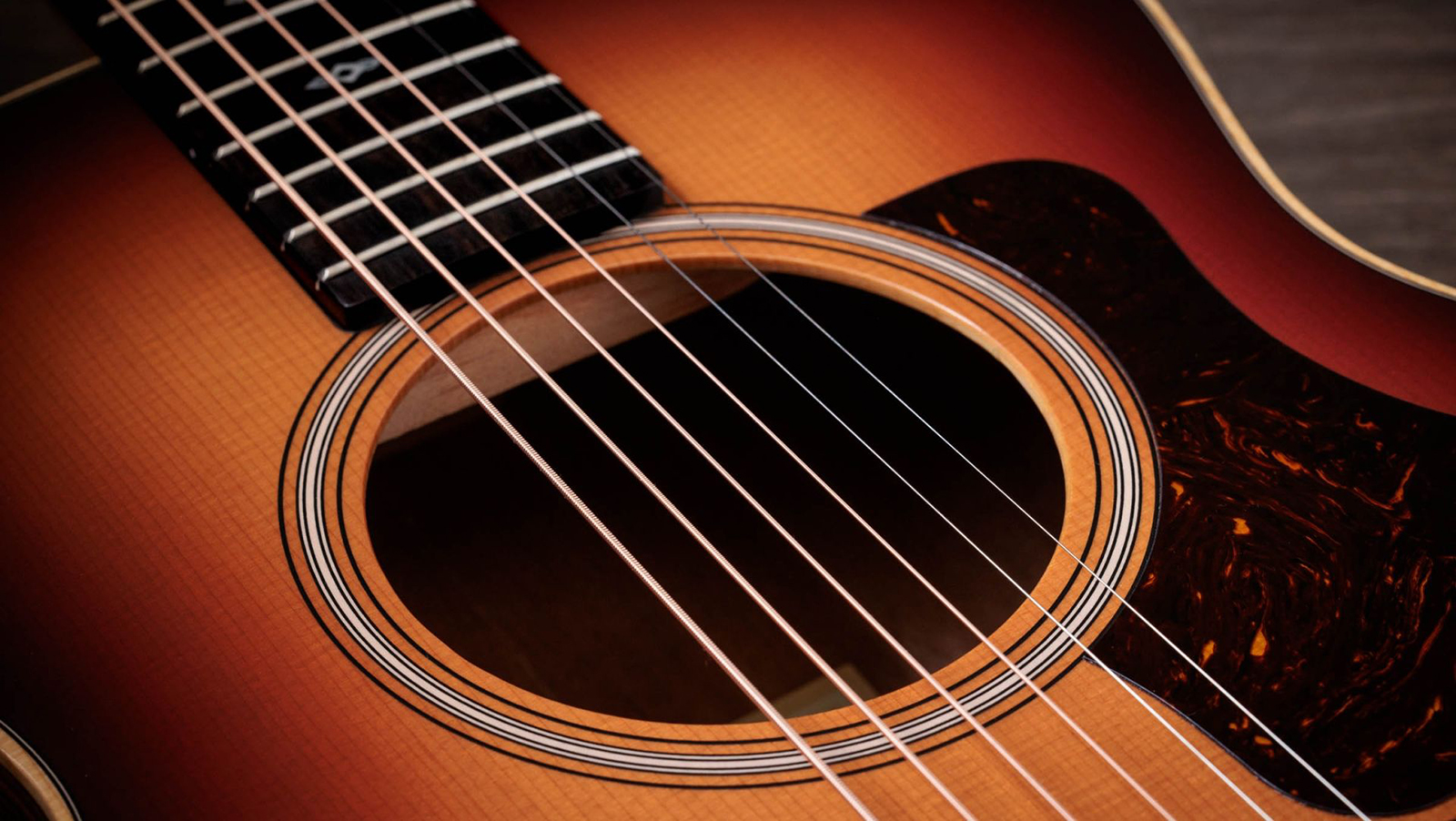 Taylor Gs Mini-e Rosewood Sunset Blvd Seb Parlor Shsc Epicea Sapele Eb Esb - Sunset Edgeburst Matte - Guitare Folk - Variation 3