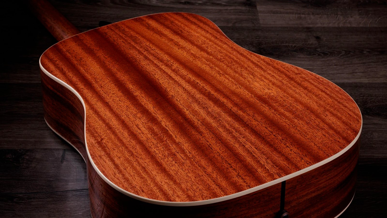 Taylor Trey Hensley 510e Special Ed. Gold Label Dreadnought Epicea Acajou Eb - Antique Blond - Guitare Folk - Variation 7