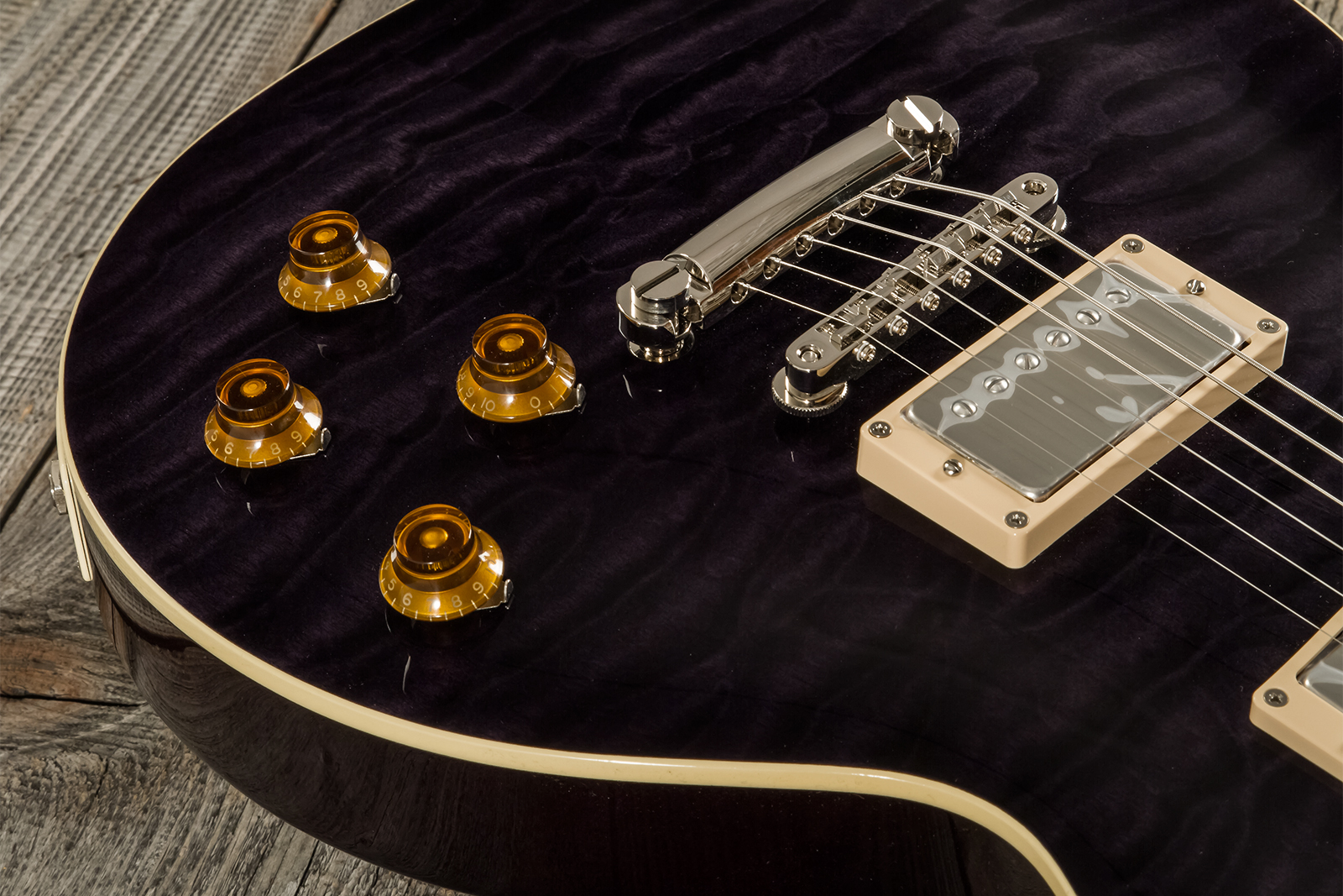 Tokai Love Rock Ls101q Jap 2h Ht Rw #2450033 - See Through Black - Guitare Électrique Single Cut - Variation 3
