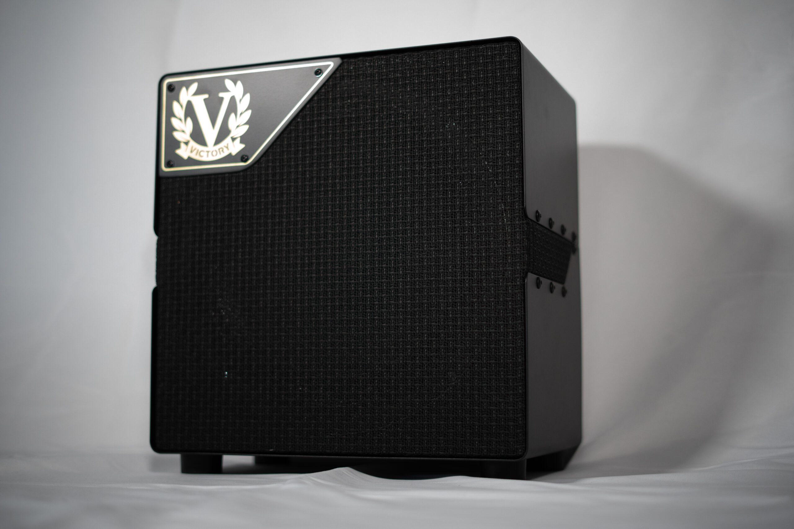 Victory Amplification V112 Sheriff Lunchbox Cabinet 80w 1x12 - Baffle Ampli Guitare Électrique - Variation 2