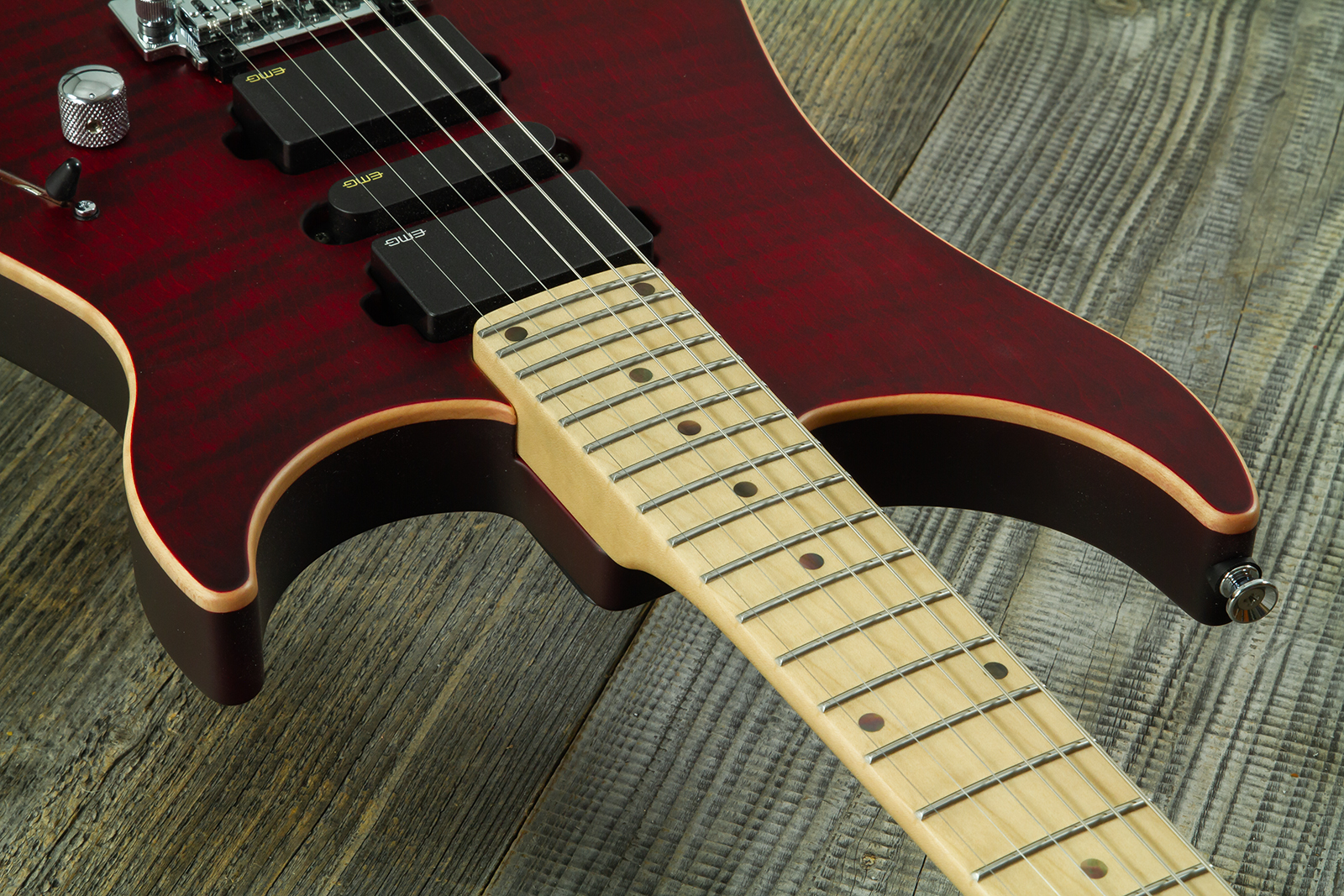 Vigier Excalibur Ultra Hsh Trem Mn - Double Ruby Fade Matte - Guitare Électrique Forme Str - Variation 3