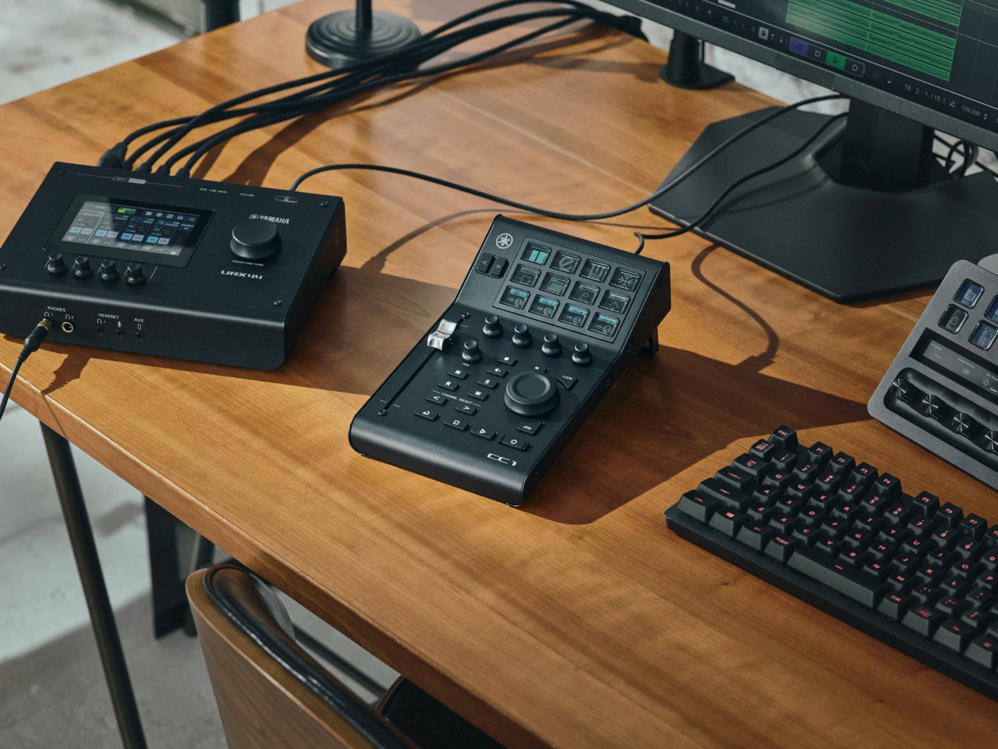 Yamaha Cc1 - ContrÔleur Midi - Variation 7